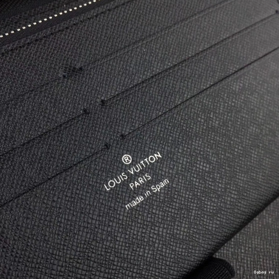 pocket Louis supreme wallet Vuitton 0819